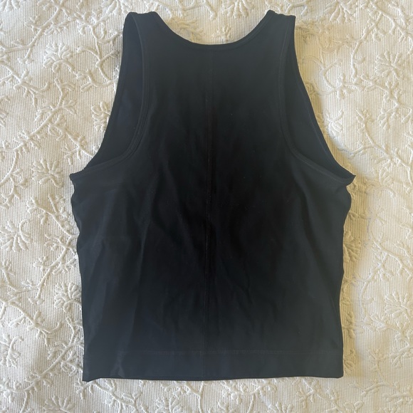 Everlane Perform Tank in Black - Picture 3 of 4